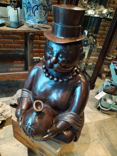 Escultura Monopoly de Bronce