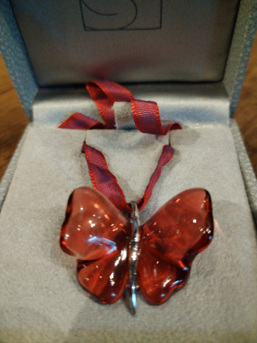 Dije Mariposa Lalique